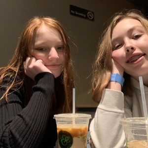 Meet your Posher, Luci